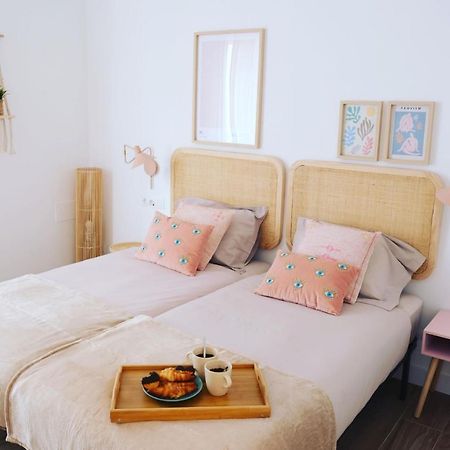 Bright And Modern Apartment In Bilbao City Center Ngoại thất bức ảnh