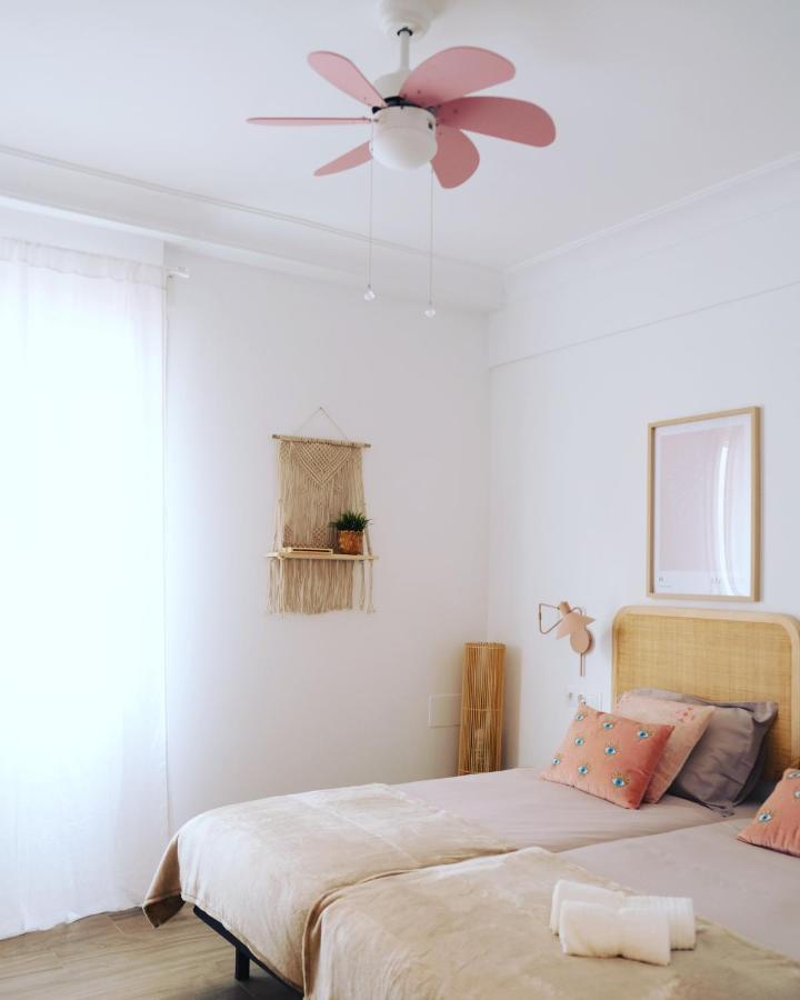 Bright And Modern Apartment In Bilbao City Center Ngoại thất bức ảnh
